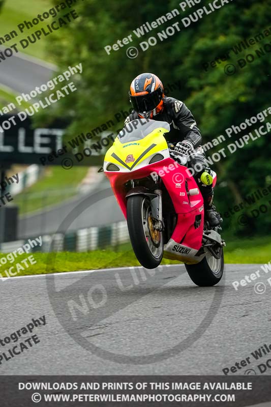 cadwell no limits trackday;cadwell park;cadwell park photographs;cadwell trackday photographs;enduro digital images;event digital images;eventdigitalimages;no limits trackdays;peter wileman photography;racing digital images;trackday digital images;trackday photos